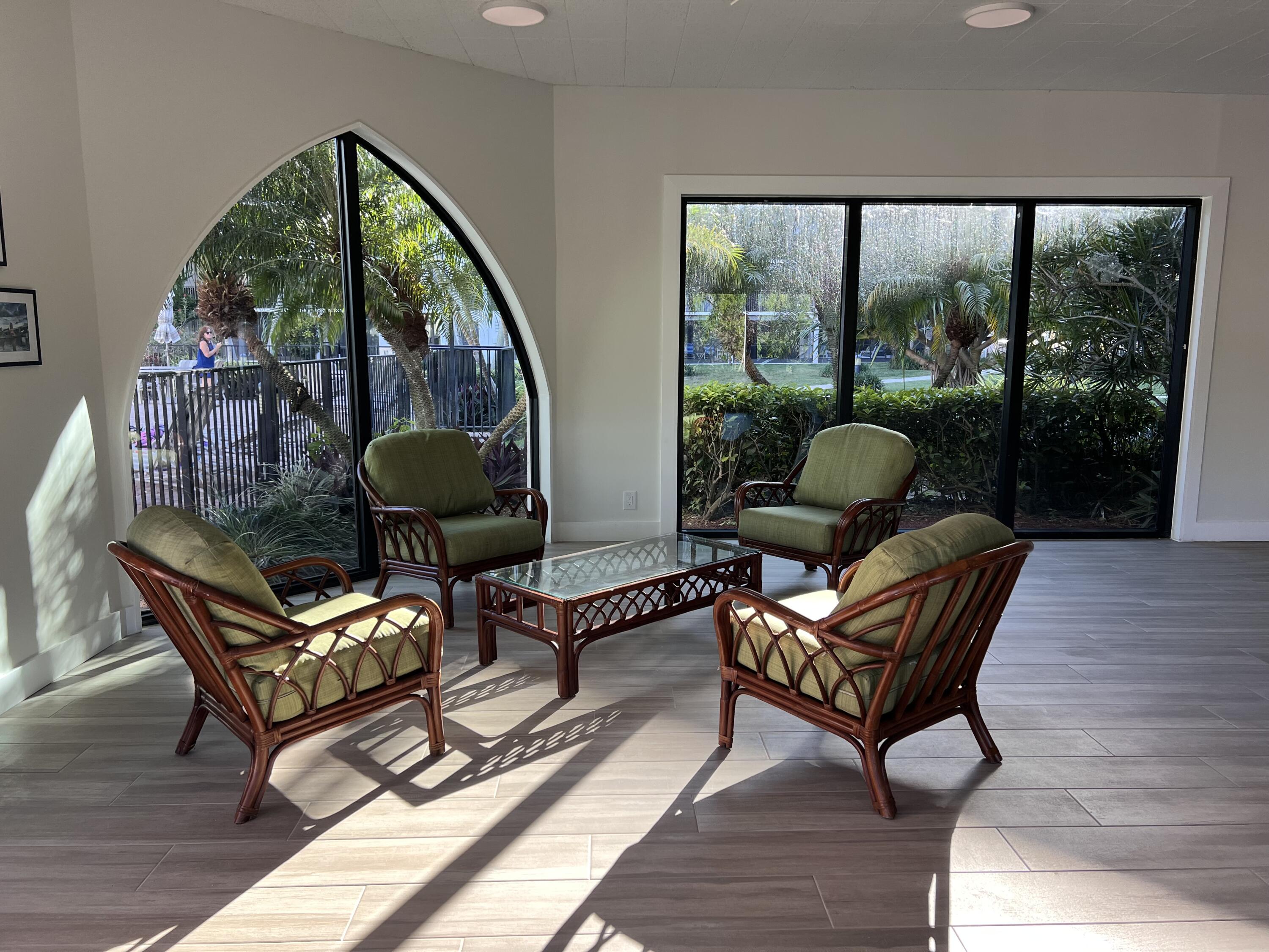 1627 Riverview Road, Unit 811 Deerfield Beach, FL 33441 - Photo 12 of 20 Landings Clubhouse