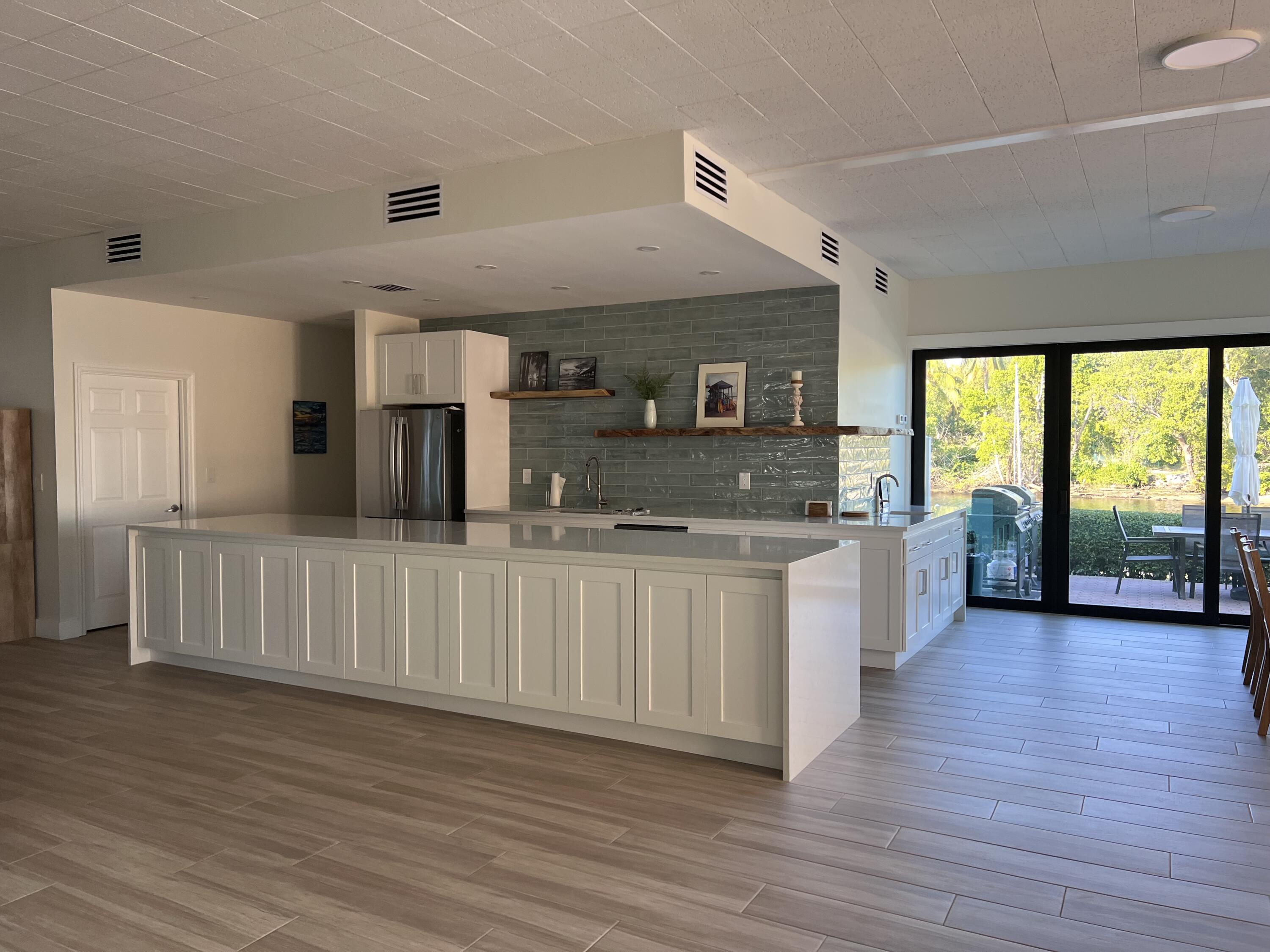 1627 Riverview Road, Unit 811 Deerfield Beach, FL 33441 - Photo 8 of 20 Landings Clubhouse