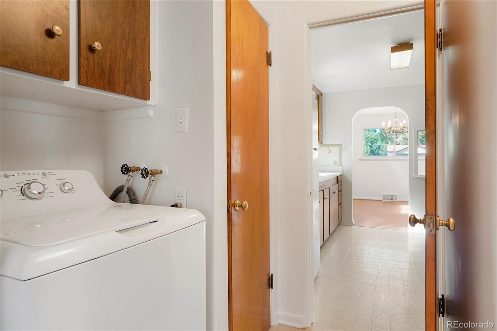 4060 Kendall Street Wheat Ridge, CO 80033 - Photo 8 of 21 Gallery Image 8