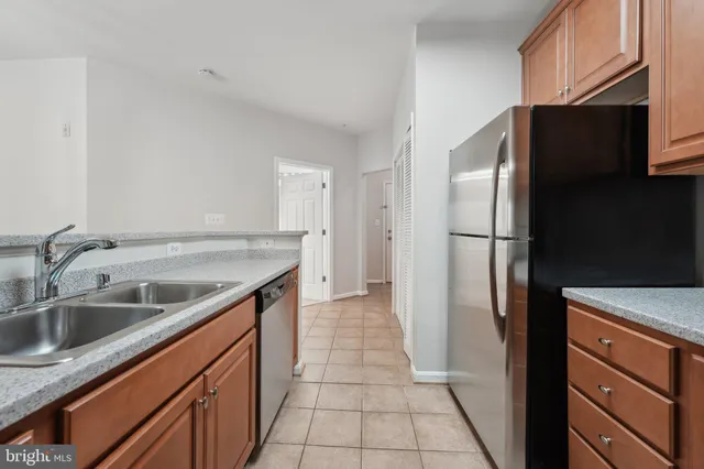 $1,950 | 21216 McFadden Square, Unit 206, Sterling, VA 20165