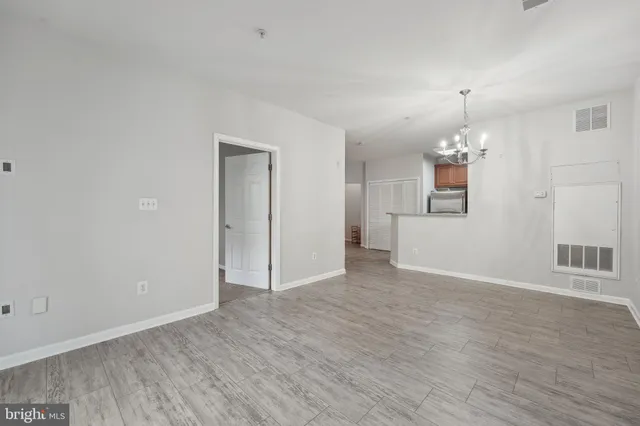 $1,950 | 21216 McFadden Square, Unit 206, Sterling, VA 20165