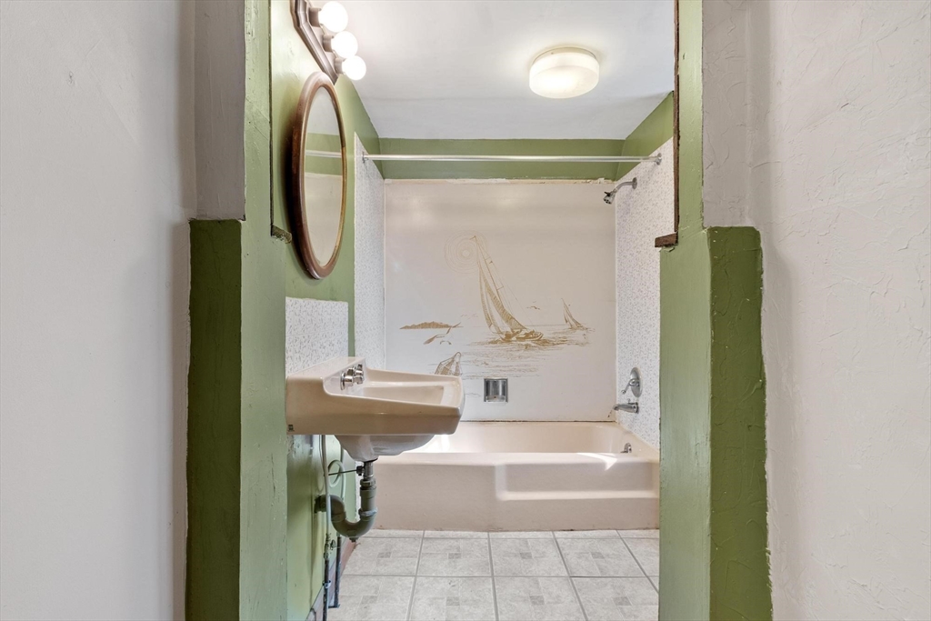 38 Laurelwood Road Sterling, MA 01564 - Photo 35 of 40 Gallery Image 35