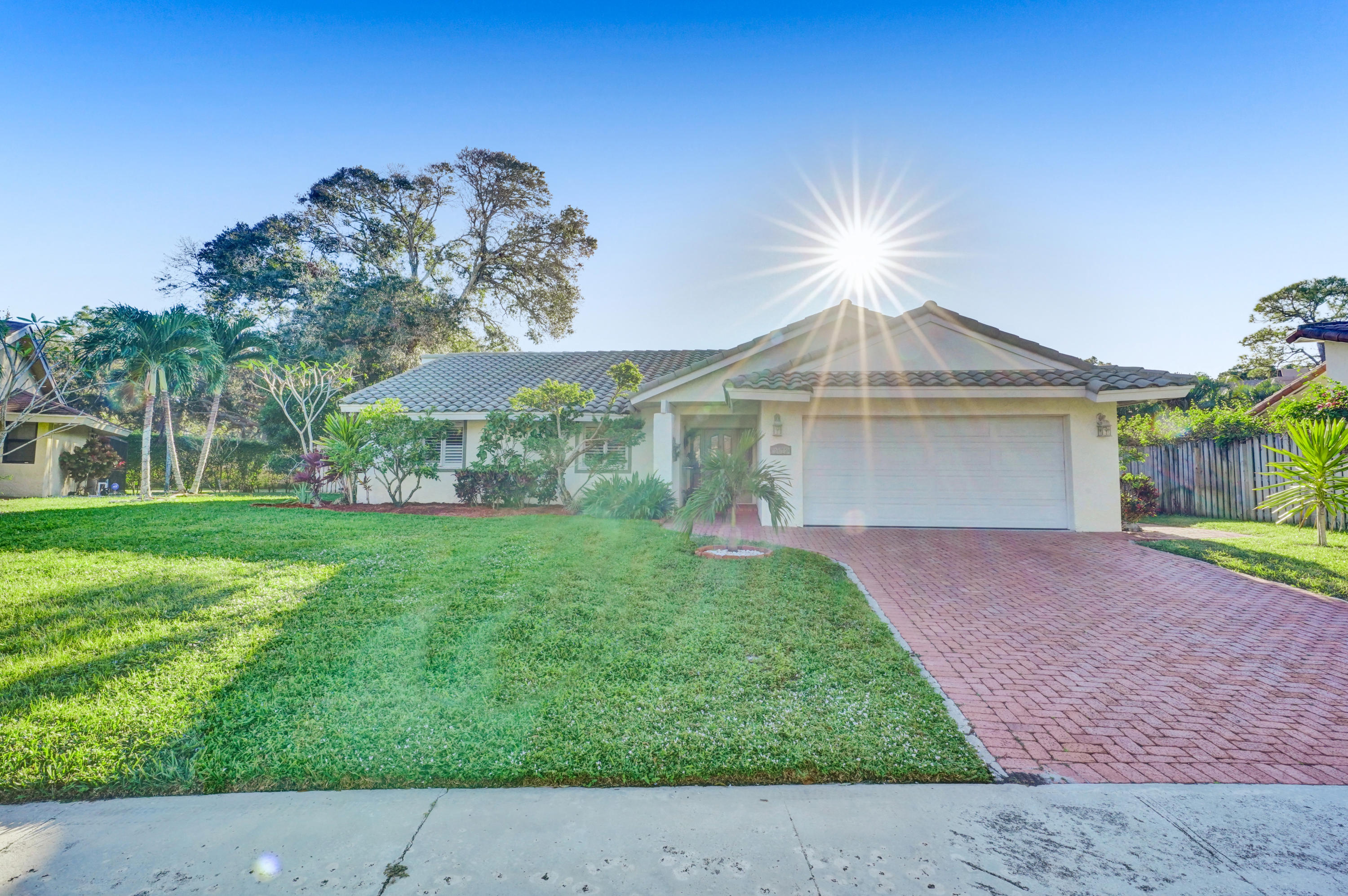 2422 Northwest 29th Road Boca Raton, FL 33431 - Photo 1 of 41 DSC01432