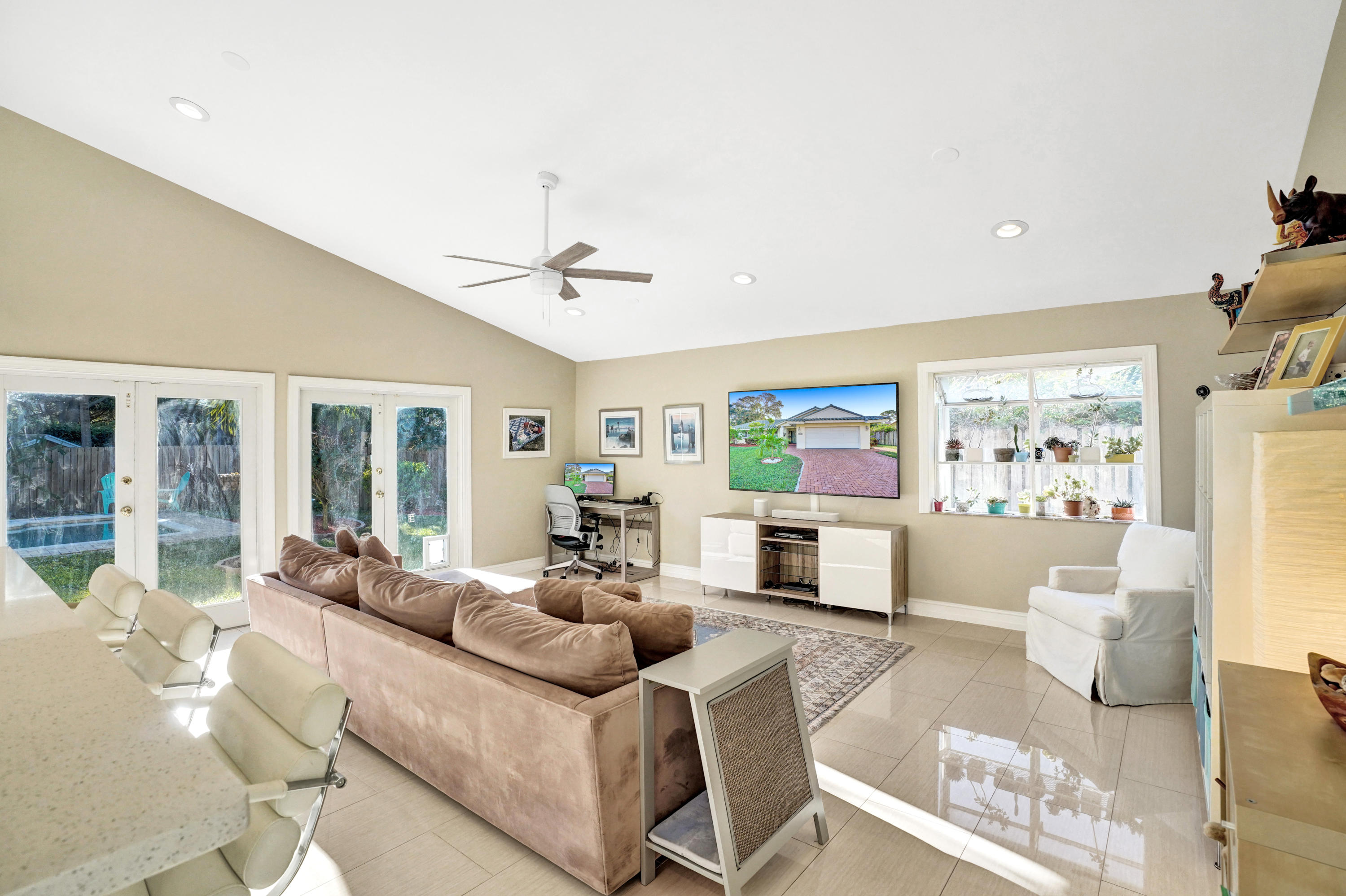 2422 Northwest 29th Road Boca Raton, FL 33431 - Photo 13 of 41 DSC01489