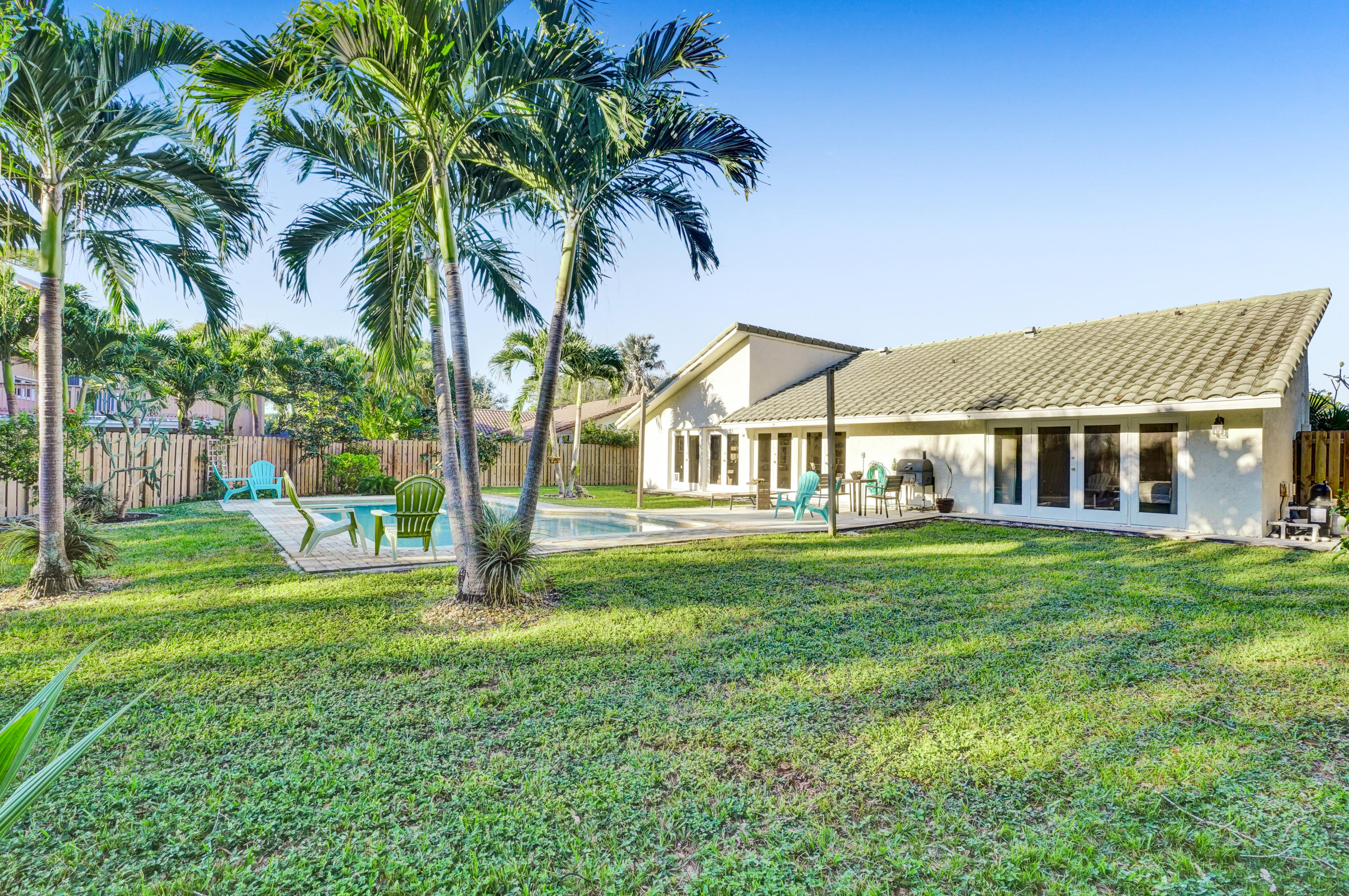 2422 Northwest 29th Road Boca Raton, FL 33431 - Photo 2 of 41 DSC01531
