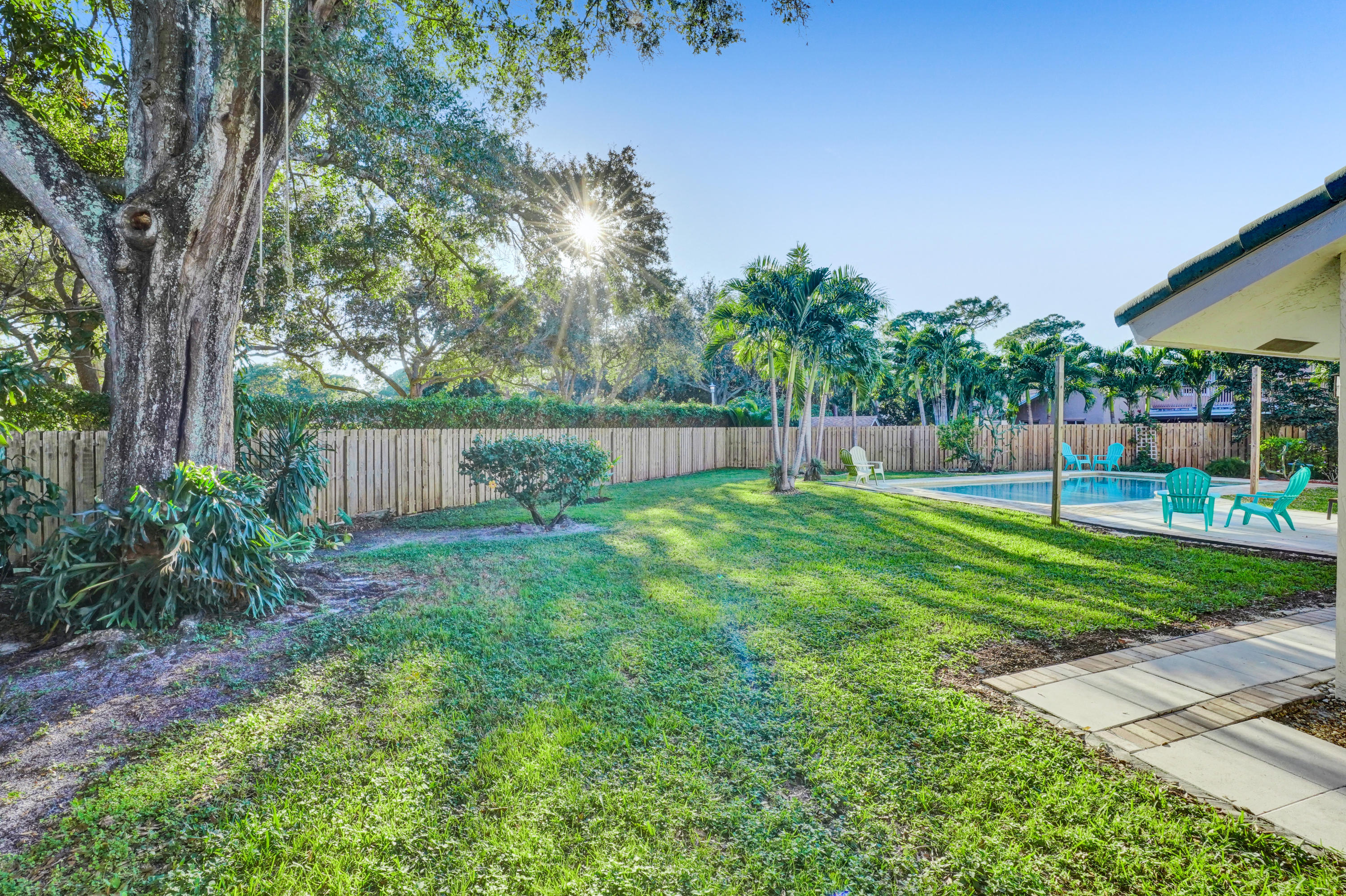 2422 Northwest 29th Road Boca Raton, FL 33431 - Photo 34 of 41 DSC01525