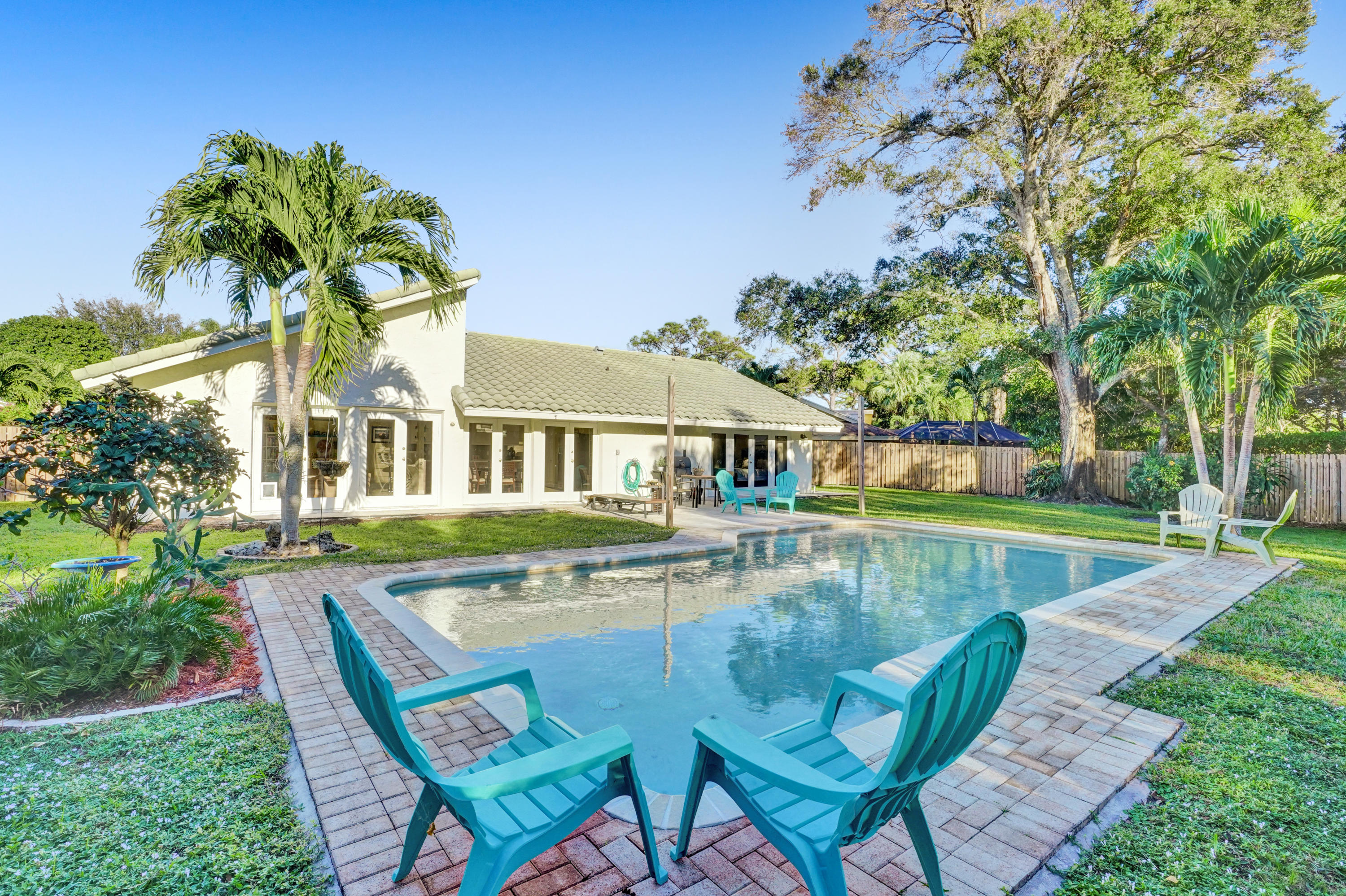 2422 Northwest 29th Road Boca Raton, FL 33431 - Photo 40 of 41 DSC01546