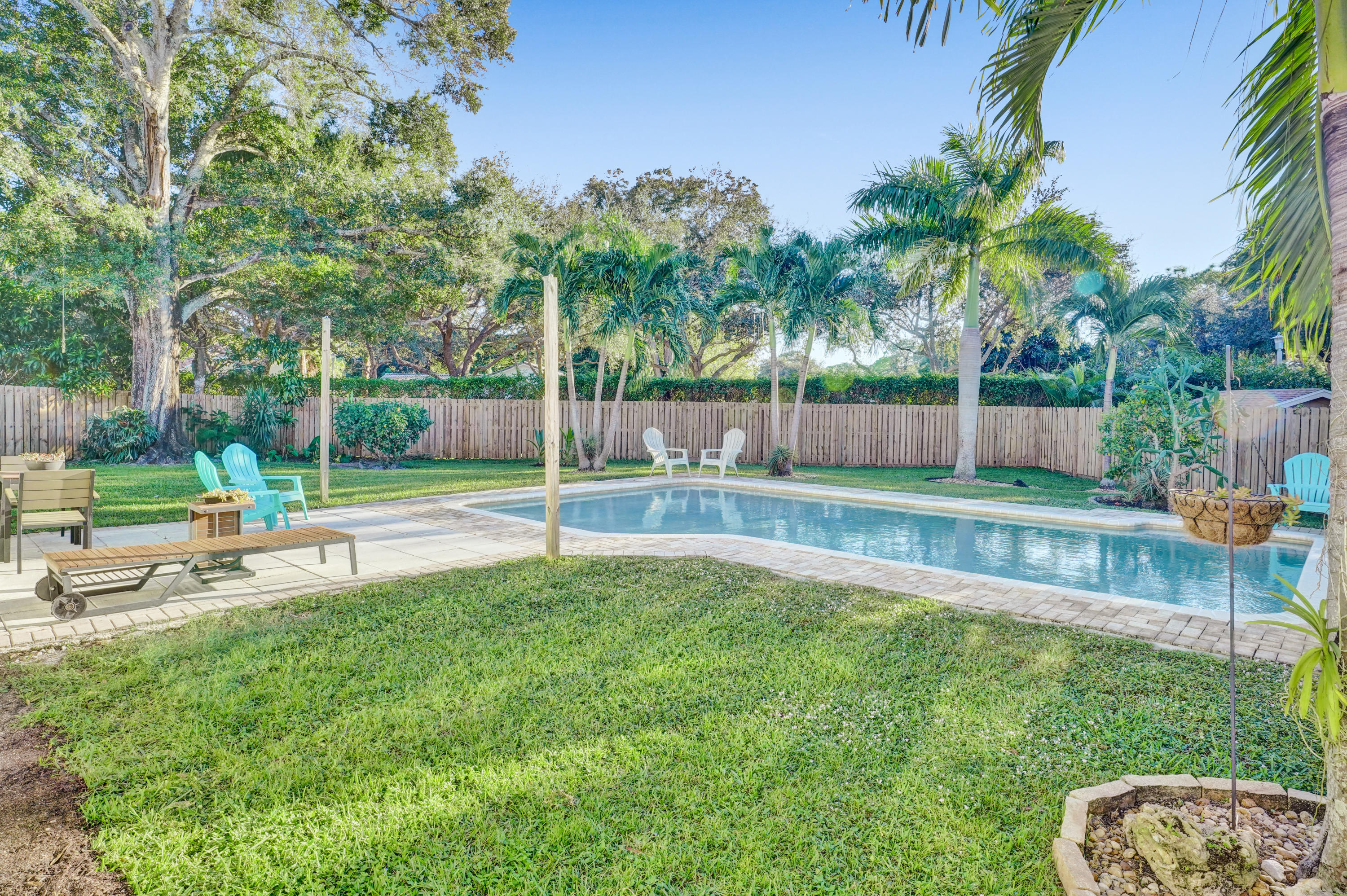 2422 Northwest 29th Road Boca Raton, FL 33431 - Photo 41 of 41 DSC01552