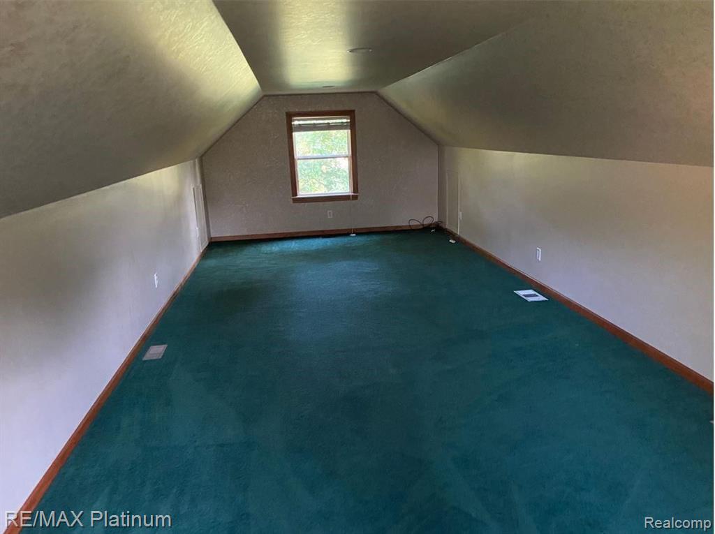 3855 Faussett Road Howell, MI 48855 - Photo 9 of 15