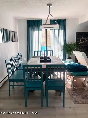 $550,000 | 275 Canterbury Road, Bushkill, PA 18324