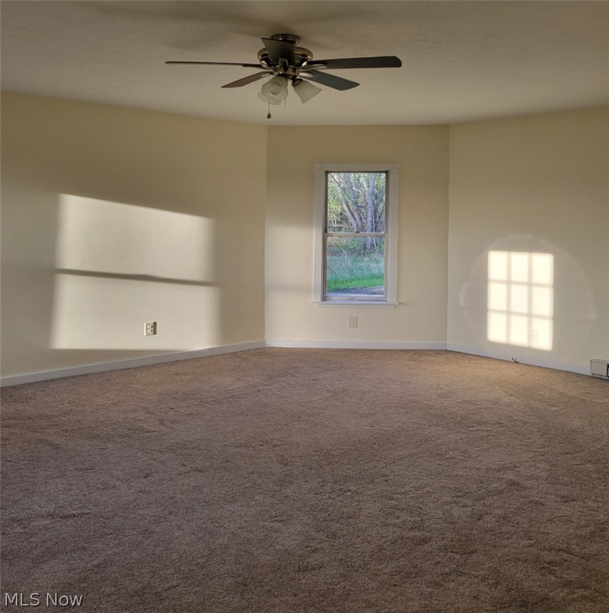 15593 Franchester Road Burbank, OH 44214 - Photo 8 of 16