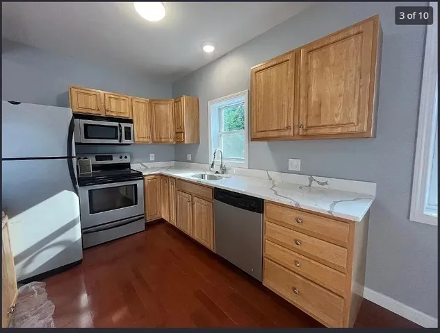 $2,450 | 11 Avon Place, Unit 1, Haverhill, MA 01832