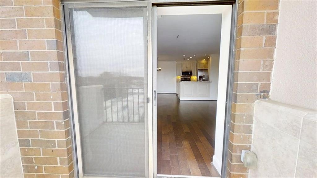 300 Johnson Ferry Road, Unit A714 Sandy Springs, GA 30328 - Photo 4 of 45