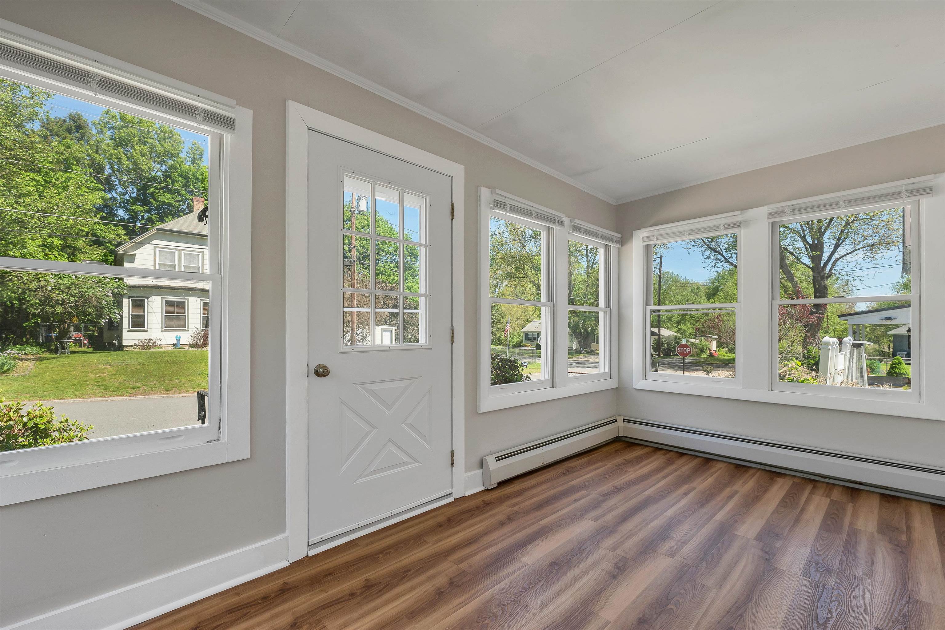 11 Grove Street Derry, NH 03038 - Photo 22 of 51