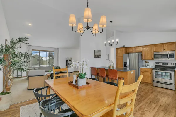$389,900 | 405 22nd Avenue North, Sartell, MN 56377