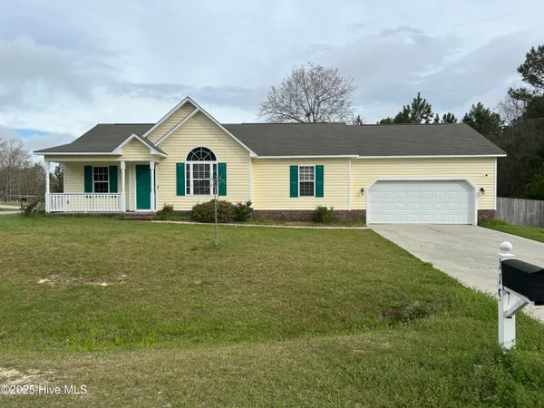 $1,695 | 119 Sparkling Brook Way, Jacksonville, NC 28546