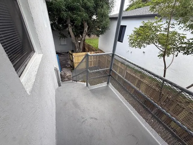 $1,650 | 1913 Division Avenue, Unit 201, West Palm Beach, FL 33407