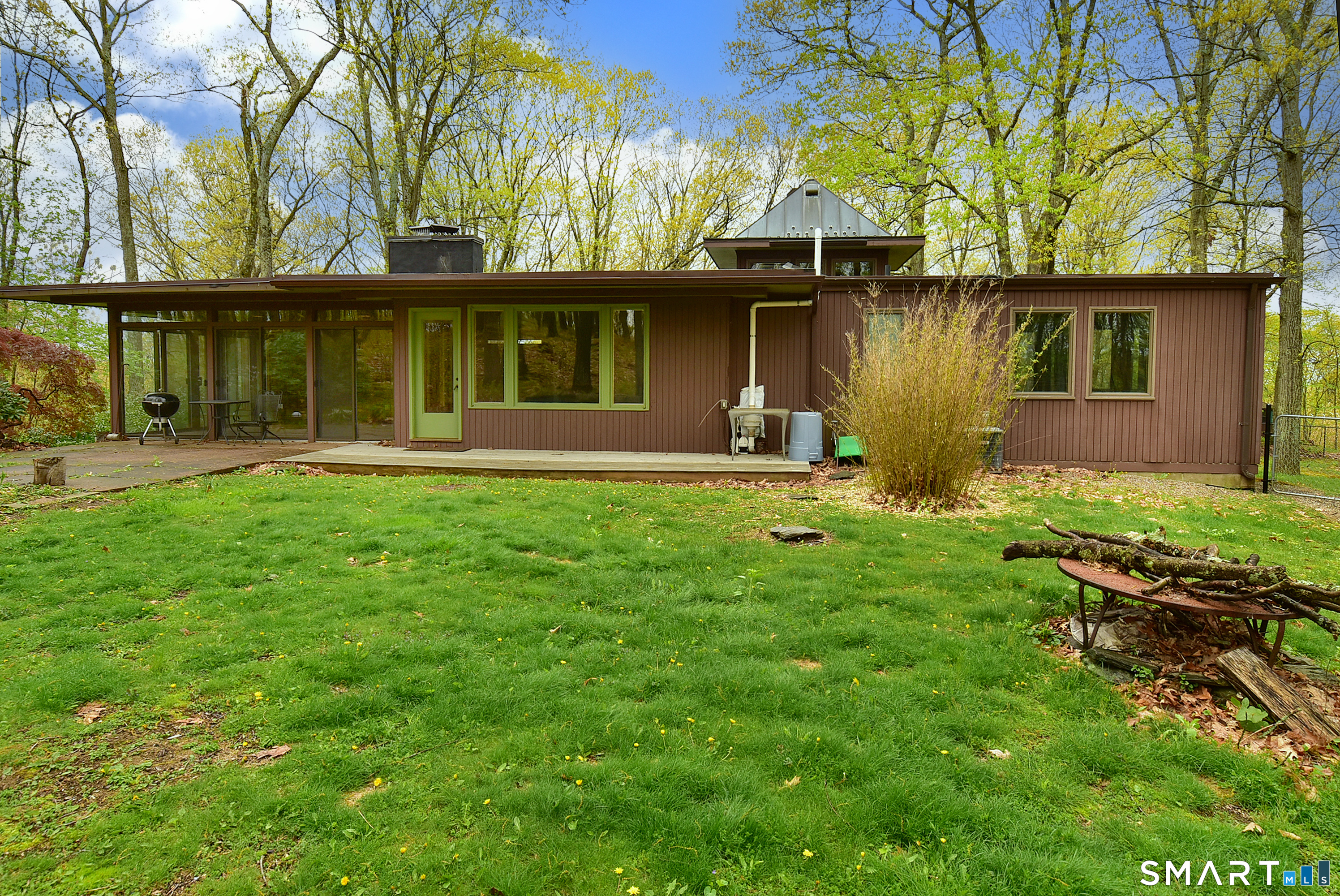 26 Upper Butcher Road Ellington, CT 06029 - Photo 4 of 40
