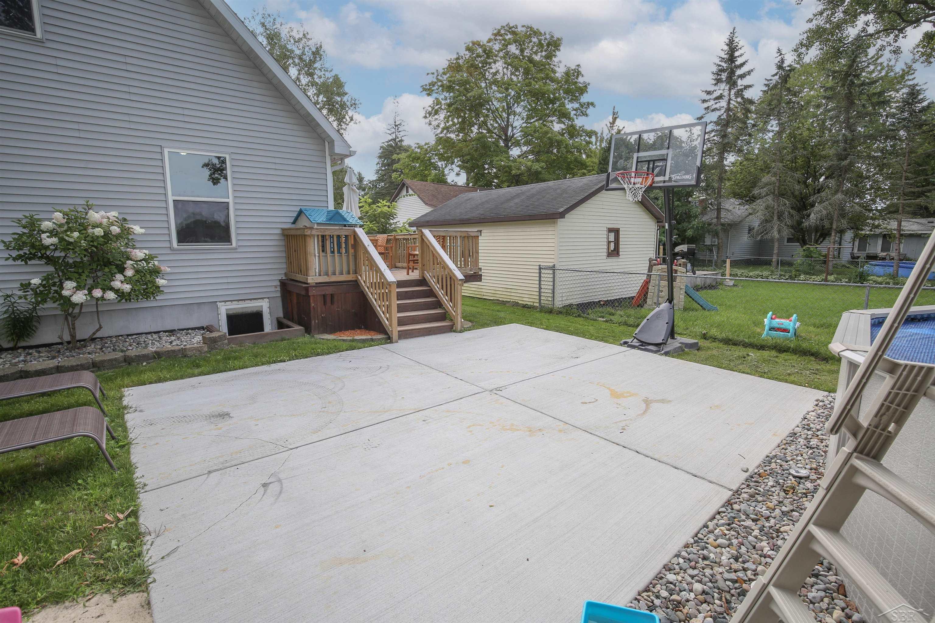 122 Fourth Street Freeland, MI 48623 - Photo 42 of 50 Gallery Image 42