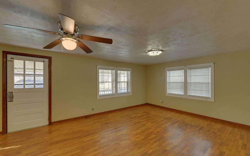 224 Smith Road Copperhill, TN 37317 - Photo 7 of 37 Gallery Image 7