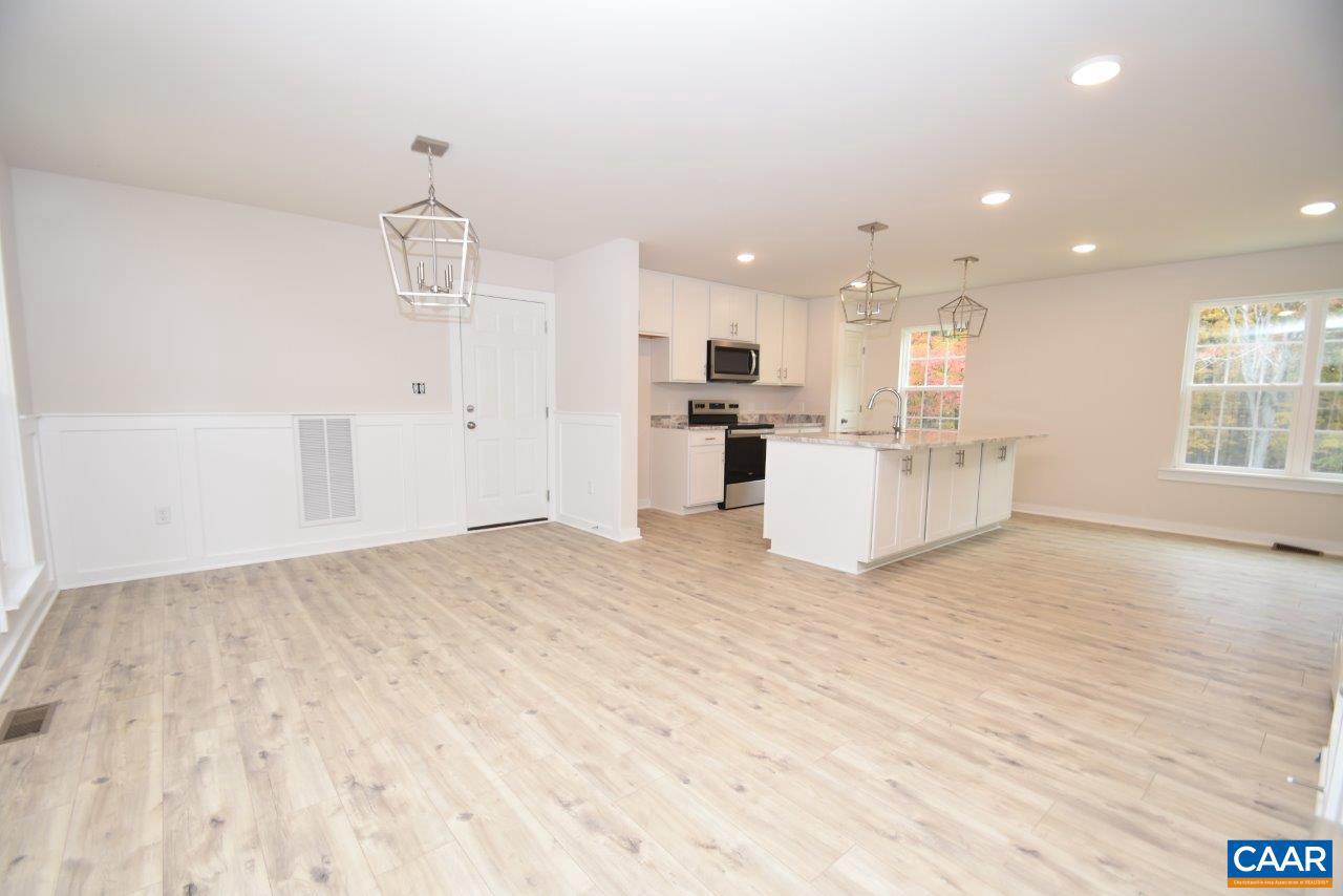 1232 North Boston Road Troy, VA 22974 - Photo 2 of 23