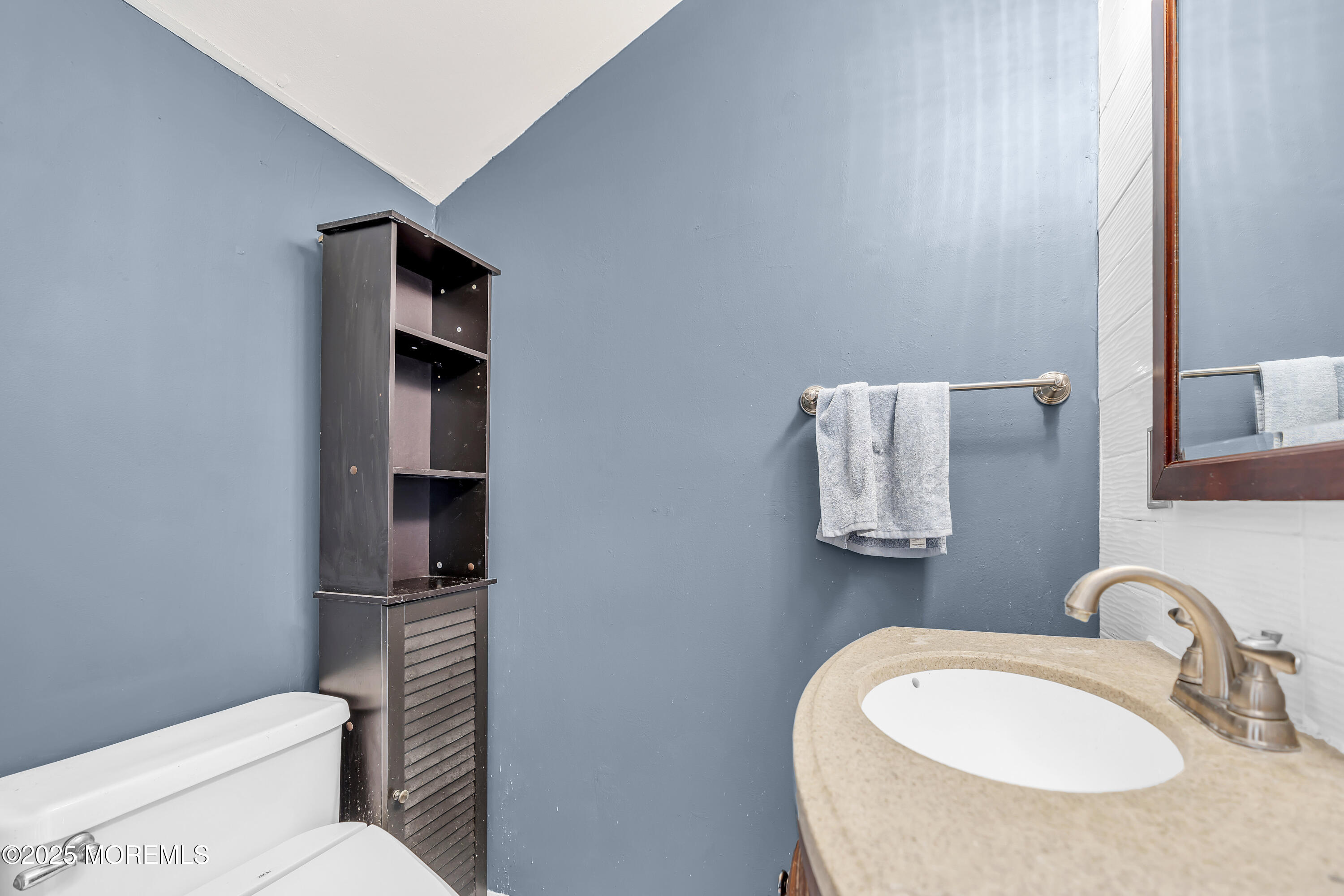 111 Breton Road Brick, NJ 08723 - Photo 24 of 59 2nd Floor Ptimary Bath