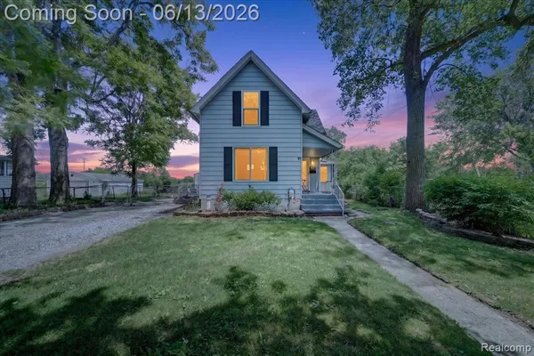 $185,000 | 47 Avery Street, Mount Clemens, MI 48043