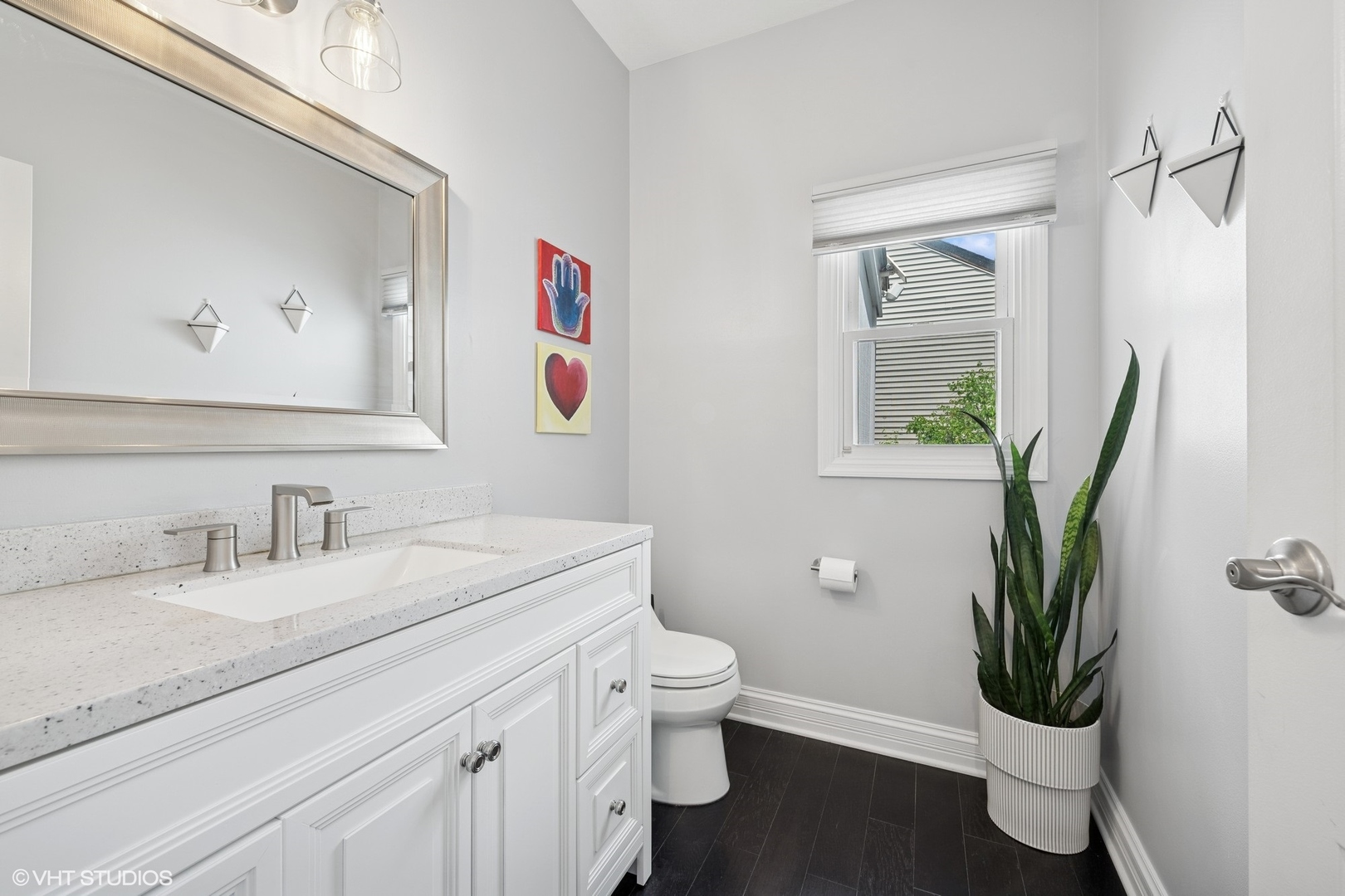 320 Chateau Drive Buffalo Grove, IL 60089 - Photo 14 of 36