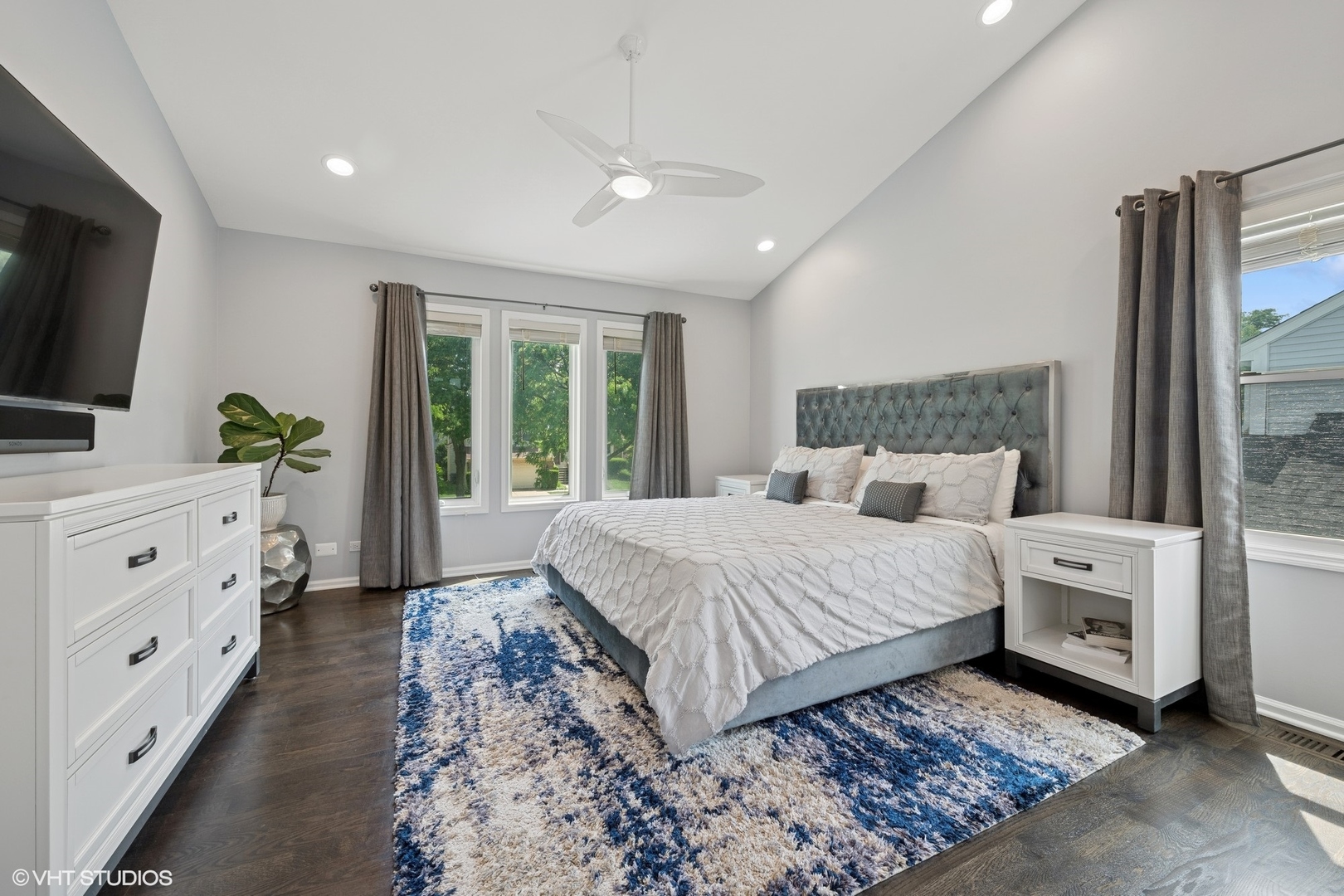 320 Chateau Drive Buffalo Grove, IL 60089 - Photo 17 of 36