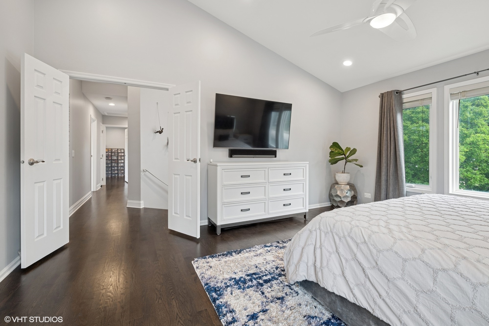 320 Chateau Drive Buffalo Grove, IL 60089 - Photo 18 of 36