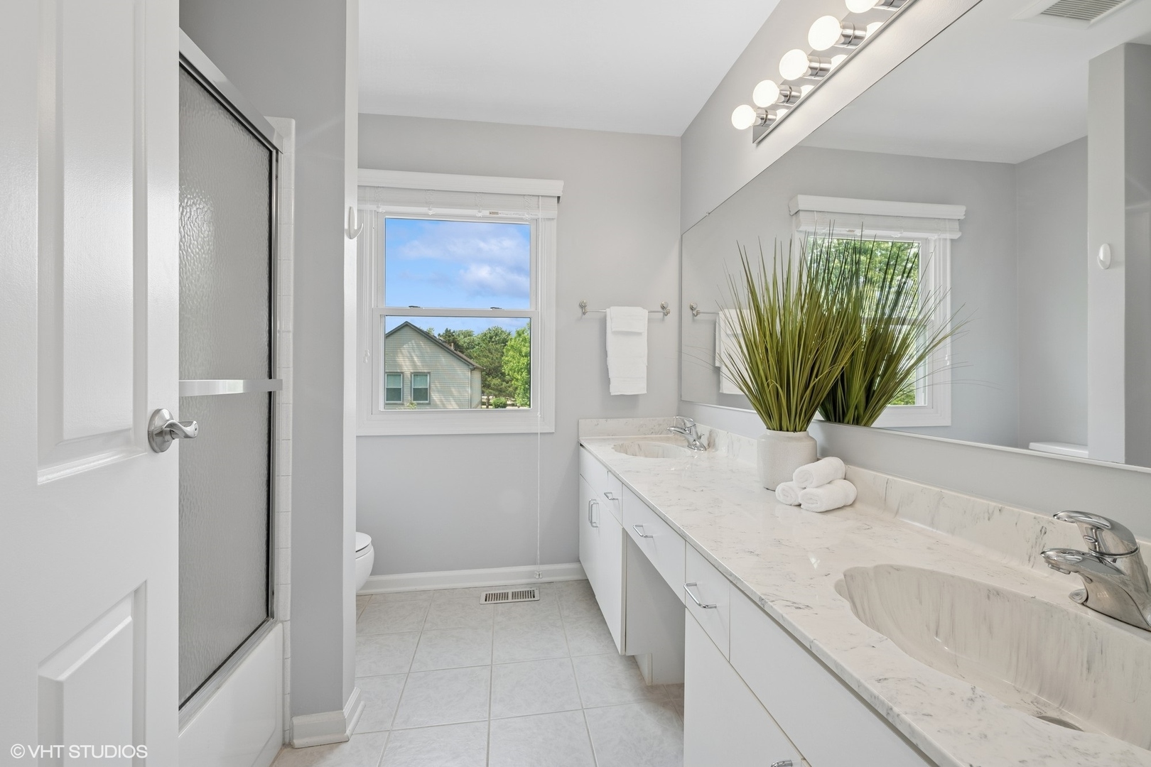 320 Chateau Drive Buffalo Grove, IL 60089 - Photo 24 of 36