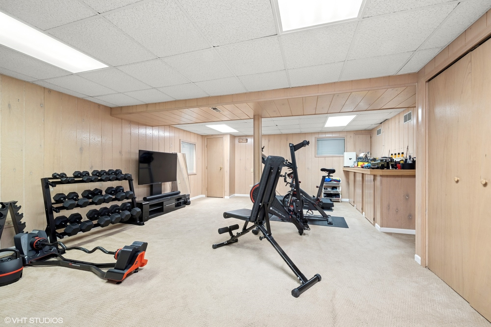 320 Chateau Drive Buffalo Grove, IL 60089 - Photo 25 of 36