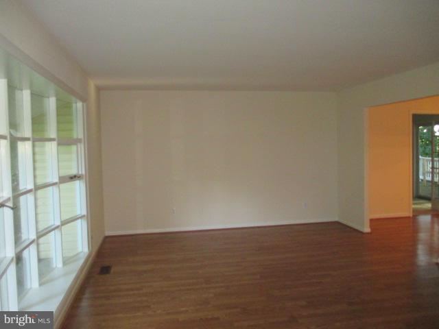6715 Cherry Hill Road Baldwin, MD 21013 - Photo 8 of 22 Family Room