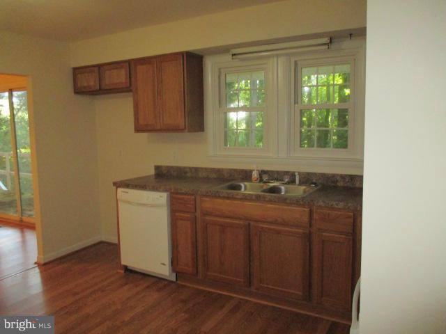6715 Cherry Hill Road Baldwin, MD 21013 - Photo 10 of 22 Kitchen