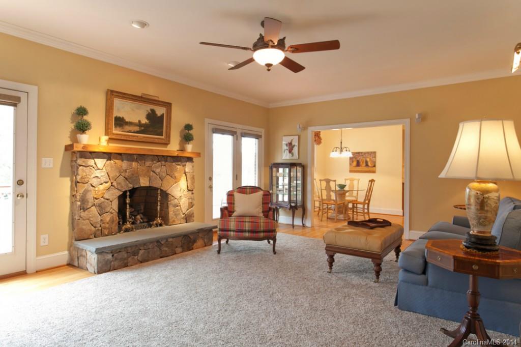 2401 Grey Road Davidson, NC 28036 - Photo 3 of 23 Gallery Image 3