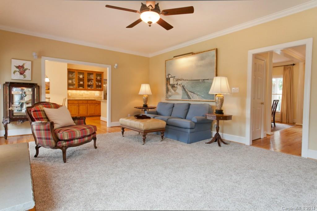 2401 Grey Road Davidson, NC 28036 - Photo 4 of 23 Gallery Image 4