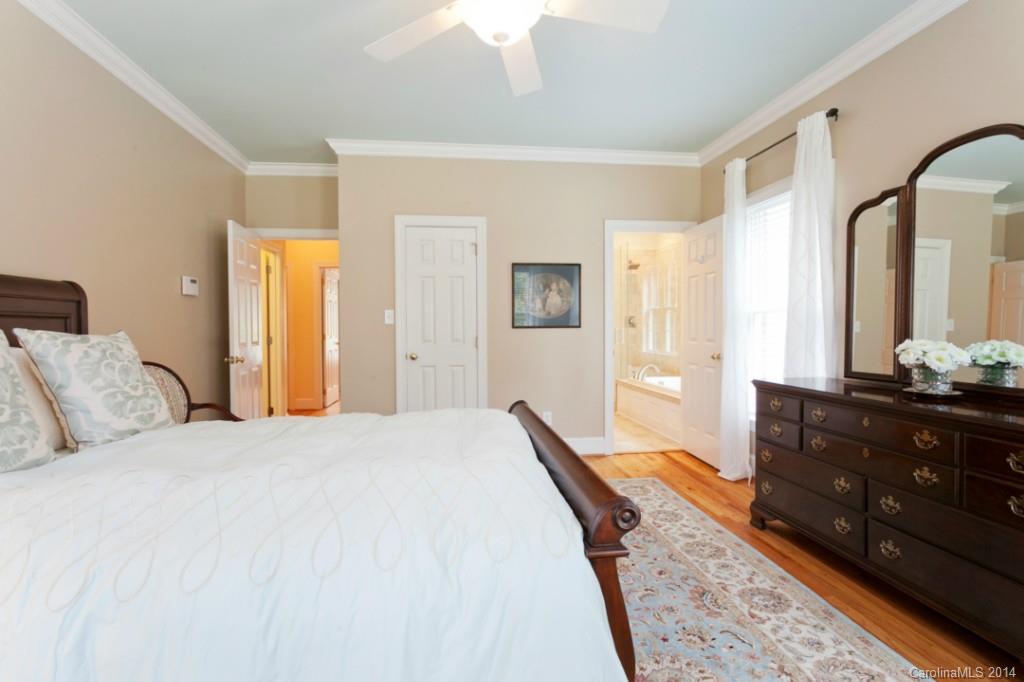 2401 Grey Road Davidson, NC 28036 - Photo 10 of 23 Gallery Image 10