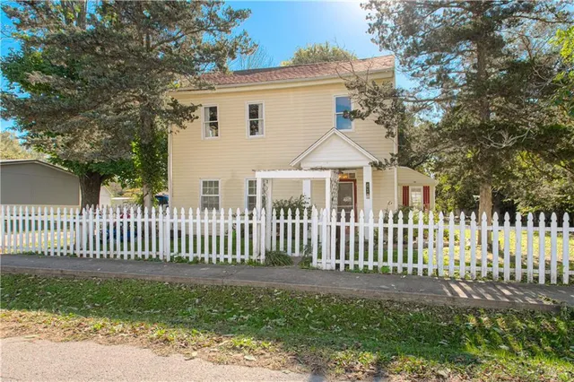 $155,000 | 611 East Main Street, Missouri City, MO 64072