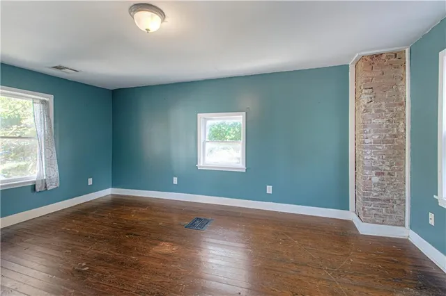 $155,000 | 611 East Main Street, Missouri City, MO 64072