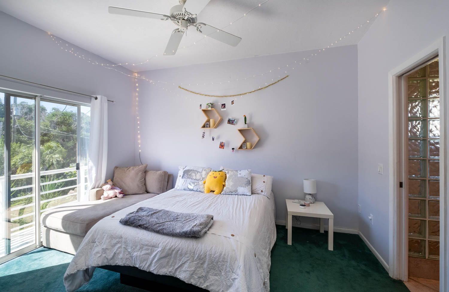 131 Stinger Road Tavernier, FL 33070 - Photo 19 of 37 2nd bedroom with ensuite bath