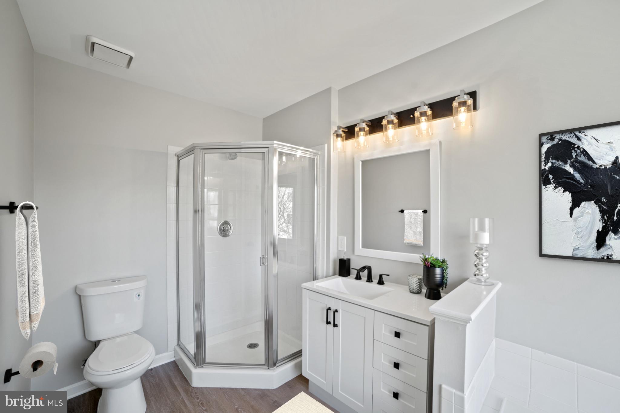 12099 Edgemere Circle Reston, VA 20190 - Photo 12 of 24 Gallery Image 12