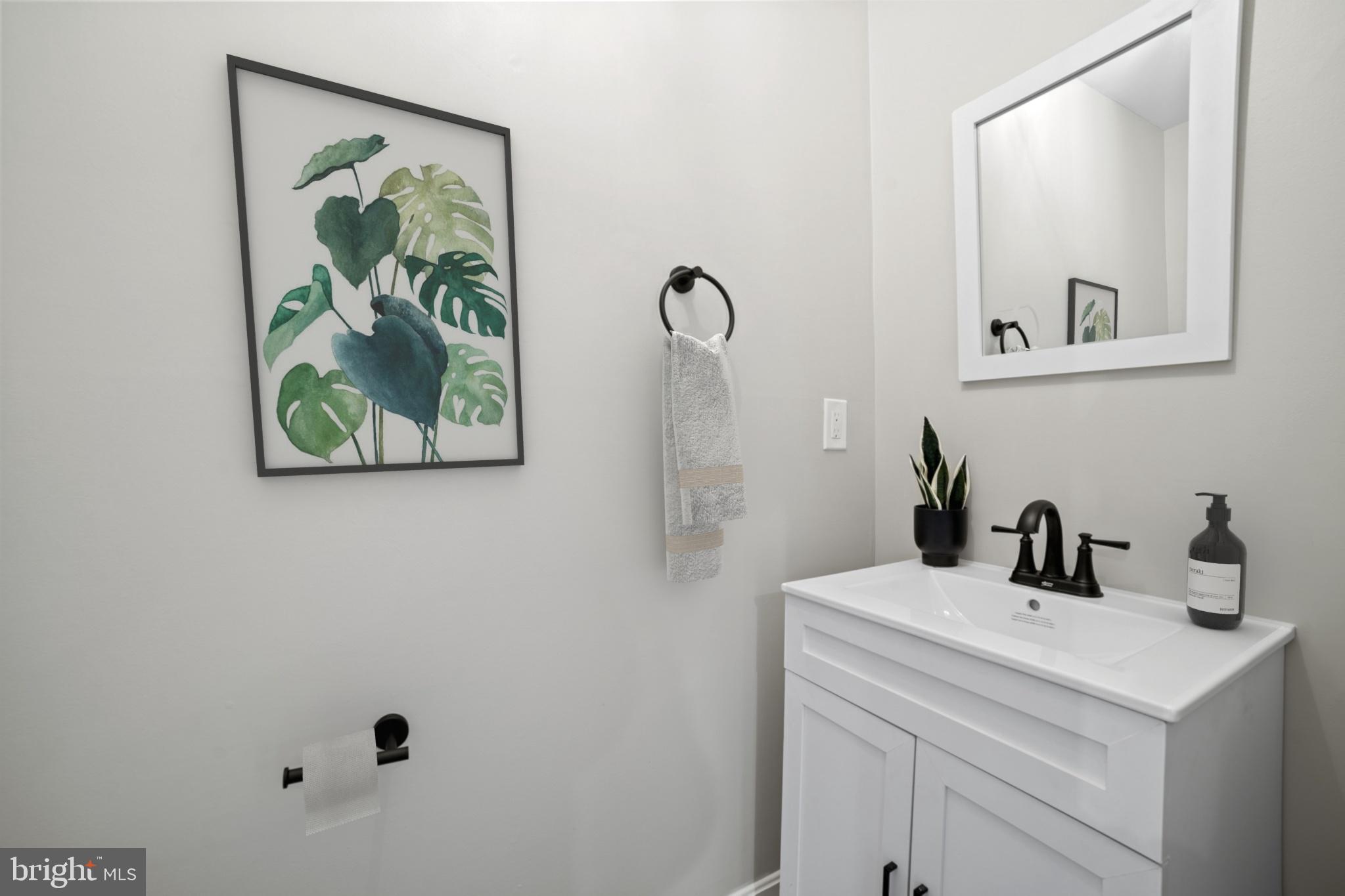 12099 Edgemere Circle Reston, VA 20190 - Photo 8 of 24 Gallery Image 8