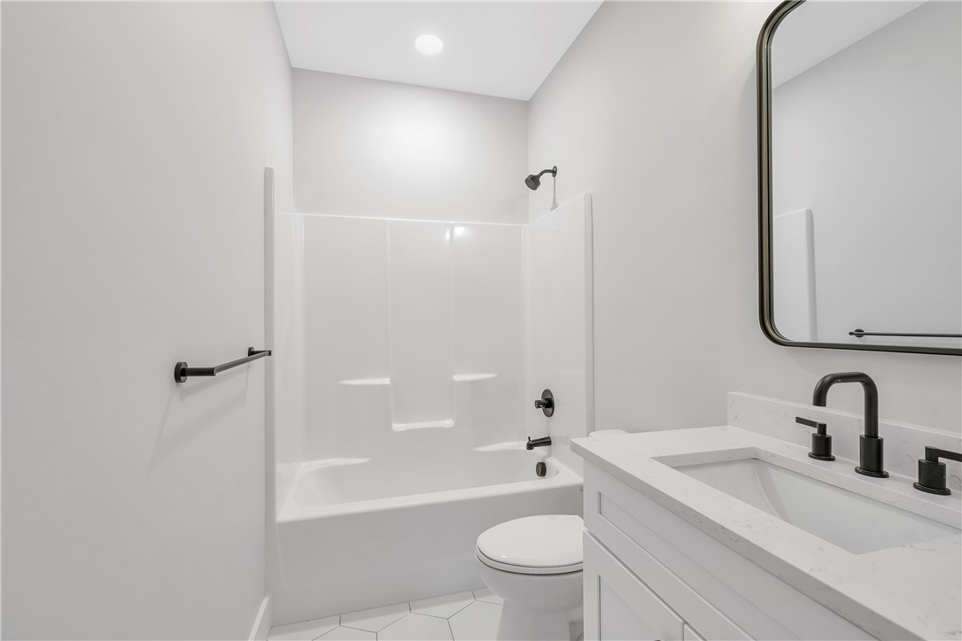 1663 Broadway School Road Belton, SC 29627 - Photo 17 of 30