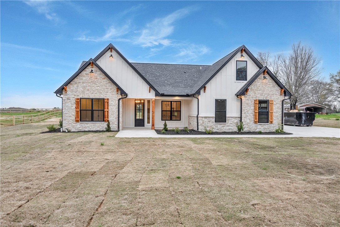 1663 Broadway School Road Belton, SC 29627 - Photo 3 of 30