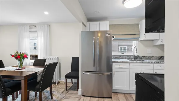 $1,200,000 | 629 Thames Street, Newport, RI 02840