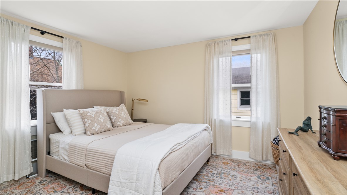 629 Thames Street Newport, RI 02840 - Photo 18 of 32