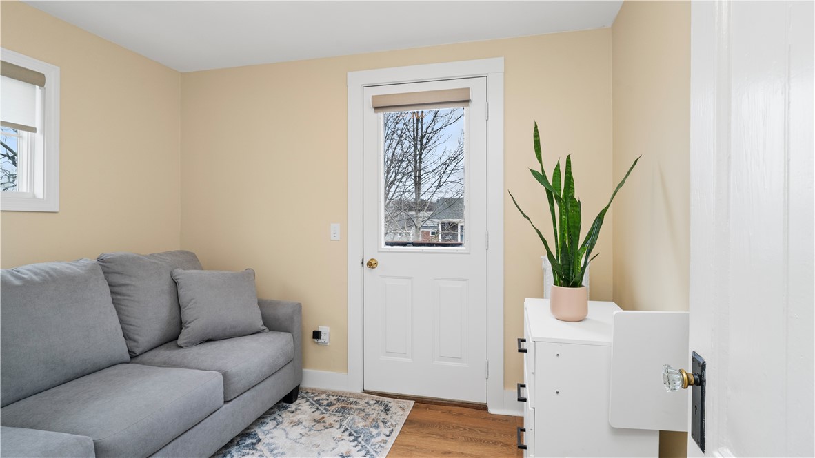 629 Thames Street Newport, RI 02840 - Photo 21 of 32
