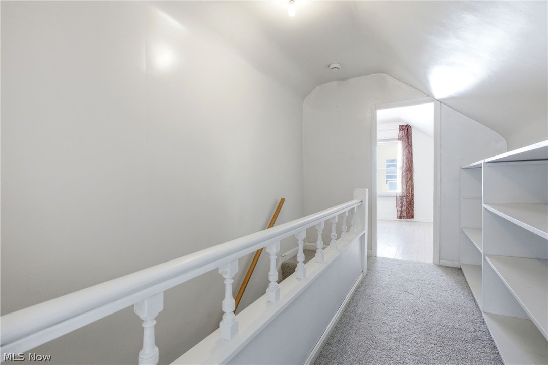27850 Knickerbocker Road Bay Village, OH 44140 - Photo 16 of 33 Gallery Image 16