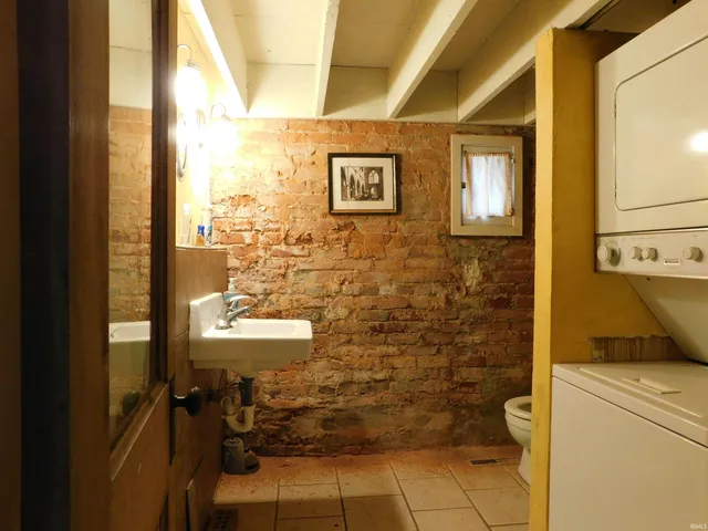 $49,900 | 101 East Main Street, Silver Lake, IN 46982