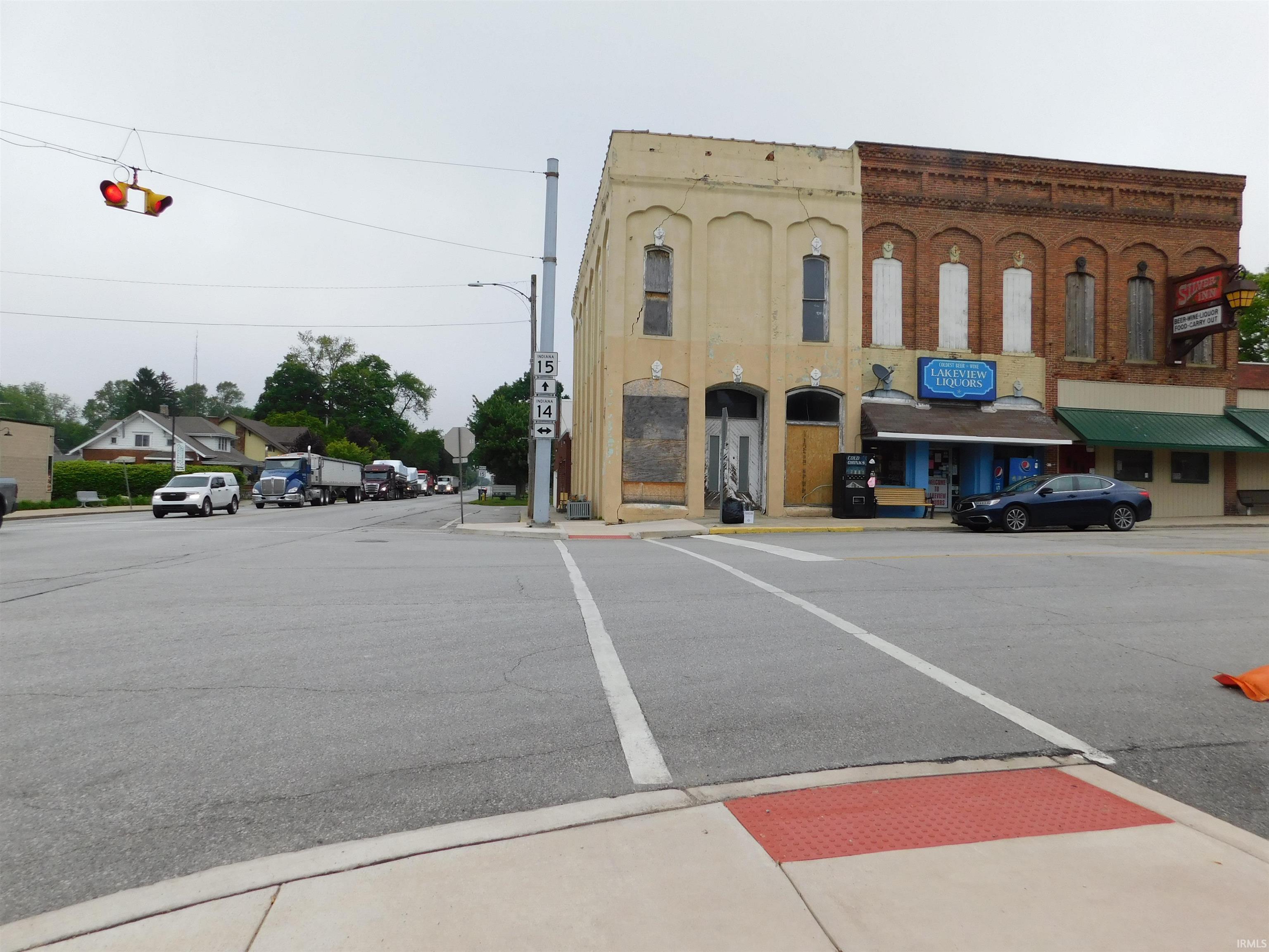 101 East Main Street Silver Lake, IN 46982 - Photo 3 of 22